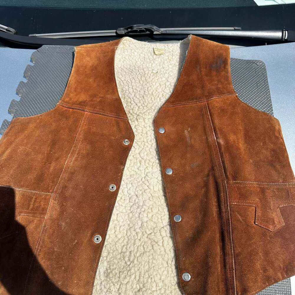 Vintage Brown Suede Sherpa Lined Western Snap Vest Made in Mexico